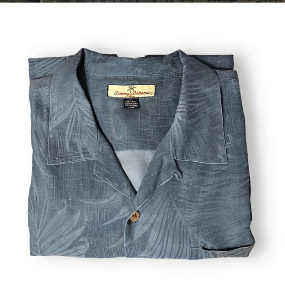 TOMMY BAHAMA Relax 100% Silk Jacquard Camp Shirt - Picture 7 of 8